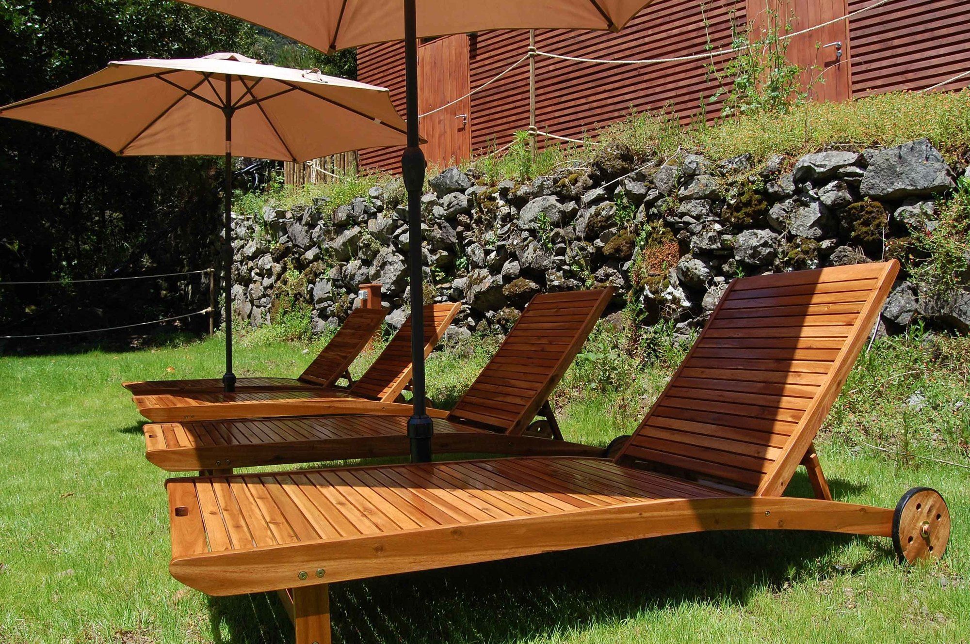 Nature Inn Madeira - Glamping بورتو مونيز المظهر الخارجي الصورة